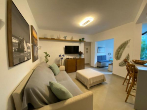 Apartamento F104 em condomínio resort!